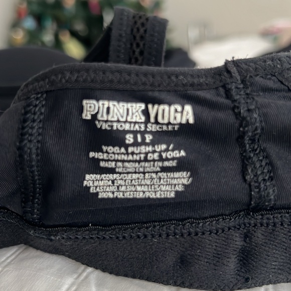 Pink by Victorias Secret push up sports bra - Picture 4 of 4